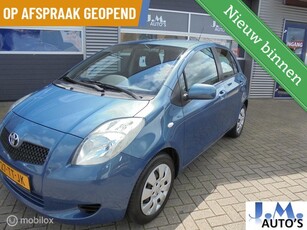 Toyota Yaris 1.3 VVTi Sol