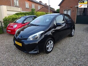 Toyota Yaris 1.5 Full Hybrid Aspiration Navigatie