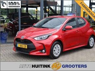 Toyota YARIS 1.5 Hybrid Active Navi/Apple/Android - camera