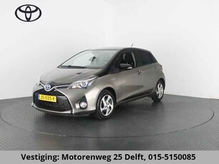 Toyota Yaris 1.5 HYBRID BI-TONE AUTOMAAT