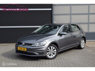 Volkswagen Golf 1.0 TSI Comfortline Executive Adaptive