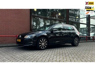 Volkswagen Golf 1.2 TSI Highline Navigatie Parkeer hulp