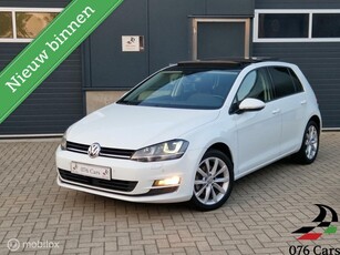 Volkswagen Golf 1.4 TSI ACT Highline / PANO / 1E EIG /