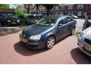 Volkswagen Jetta 1.6 FSI Comfortline apk 03-02-2025