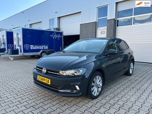 Volkswagen POLO 1.0 TSI Comfortline Business Navi Cruise