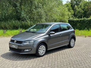 Volkswagen Polo 1.4-16V Highline 86PK I STOELVERW. I DEALER