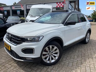 Volkswagen T-Roc 1.5 TSI 150PK Sport AUTOMAAT *panoramadak