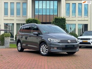 Volkswagen Touran 1.6 TDI SCR Connected Series