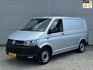 Volkswagen Transporter 2.0 TDI L1H1Highline Airco/ Navi/