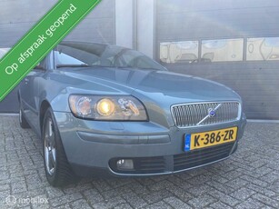 Volvo V50 2.4i Uitvoering - Lederen Interieur Airco Trekhaak