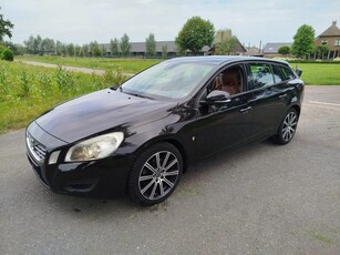 Volvo V60 2.0 D3 leer sold