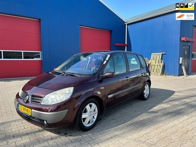 Renault Scénic 2.0-16V Privilège Luxe Airco Rijdt prima!!!