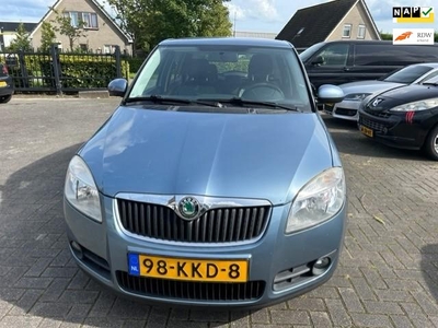 Skoda Fabia 1.4-16V Ambition