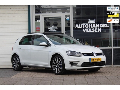 Volkswagen Golf 1.4 TSI GTE AUTOMAATPanoNaviCamera