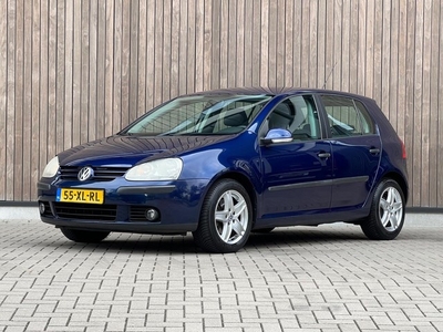 Volkswagen Golf 2.0 FSI Sportline BusinessAUTOMAAT