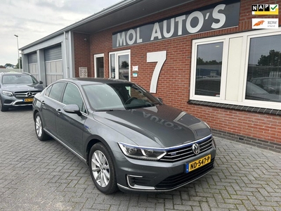 Volkswagen Passat 1.4 TSI GTE Connected Series