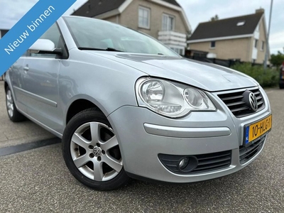 Volkswagen Polo 1.4-16V Edition (bj 2009)