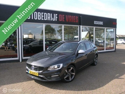 Volvo V60 1.5 T3 R-Design 18Inch/Xenon/Trekhaak/Stoelver/NAP