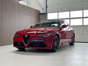 Alfa Romeo GIULIA 2.0 T AWD Veloce - 280 PK - SCHUIFDAK -