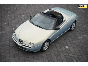 Alfa Romeo Spider 3.0-12V V6 L Azzurro Nuvola