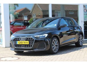 Audi A1 Audi A1 Sportback - 30 TFSI Metallic Carplay Stoelverwarming