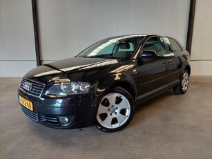 Audi A3 1.6 Attraction ECC 3 DEURS (bj 2003)