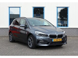 BMW 2-serie Active Tourer 220i High Executive Pano