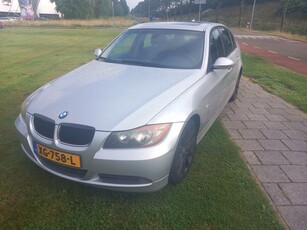 BMW 3-serie 325i