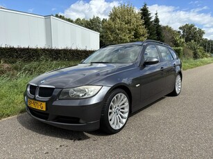 BMW 3 Serie Touring 318i Executive / AIRCO / STOELVERW /