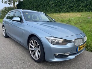 BMW 3-serie Touring 320d High Executive - Panoramadak -