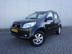 Daihatsu Terios 1.5-16v Expedition 2WD Airco / Trekhaak /