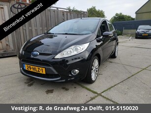 Ford Fiesta 1.6 Titanium Parkeersensoren Airco