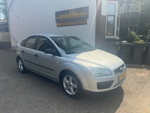 Ford Focus 1.6-16V Champion