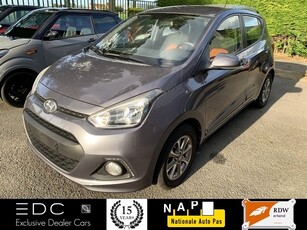 Hyundai i10 1.0i Automaat - V E R K O C H T (bj 2015)