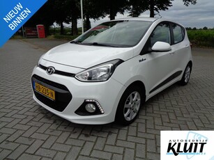 Hyundai i10 1.0i i-Motion Premium Trekhaak met fietsendrager