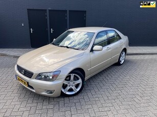 Lexus IS 200 Executive 6 Cilinder Automaat Leer