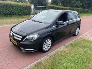 Mercedes-Benz B-klasse 200 Ambition