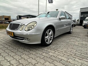 Mercedes-Benz E-Klasse 220 CDI Avantgarde (bj 2004)