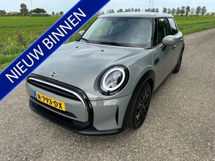 MINI Mini 1.5 Aut Business Edition Carplay/PDC/Navi Enz