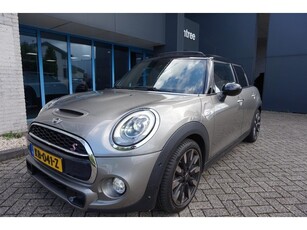 Mini Mini 2.0 Cooper S Chili Serious Business / opendak / /