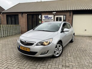 Opel Astra 1.4 Turbo Sport Navigatie (bj 2010)