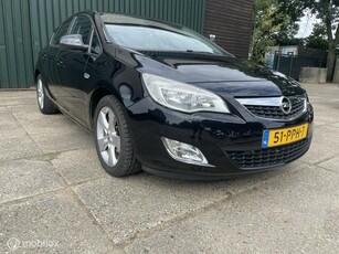 Opel Astra 1.6 Cosmo automaat airco/cruisecontrol