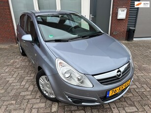 Opel Corsa 1.2-16V Business / 5DRS / Airco / Cruise / NAP