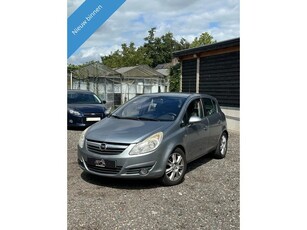 Opel Corsa 1.4-16V '111' Edition Airco Parkeersensoren