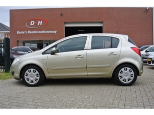 Opel Corsa 1.4-16V Enjoy airco automaat nieuwe apk inruil