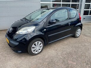 Peugeot 107 1.0-12V XS