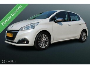 Peugeot 208 1.2 PureTech Blue Lease Allure, Wit Parelmoer