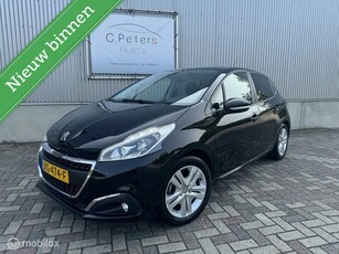 Peugeot 208 VERKOCHT 1.2 PureTech Signature 2019 / Trekhaak