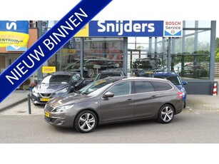 Peugeot 308 SW 1.2 PureTech Style 130PK Trekhaak Pano