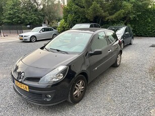 Renault Clio !!VERKOHT!! (bj 2006)